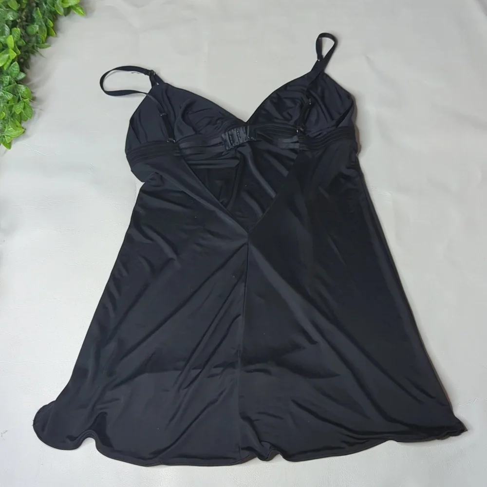 Victoria's secret black nightie nightgown lingerie black size medium